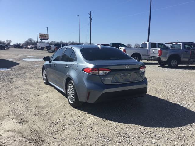 Used 2025 Toyota Corolla LE FWD image 5