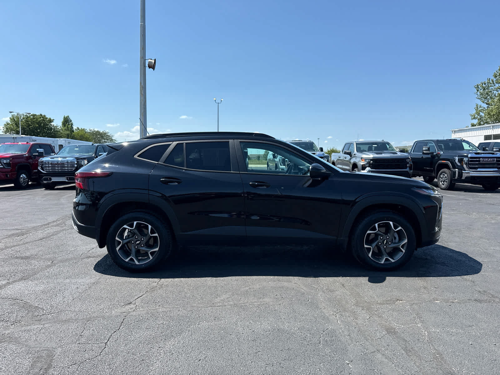 Certified 2024 Chevrolet Trax LT w/ Driver Confidence Package FWD image 6