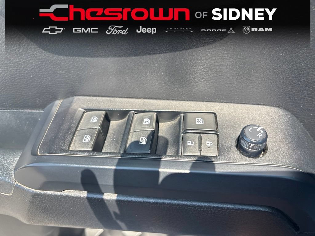 Used 2021 Toyota Tacoma SR AWD/4WD image 16