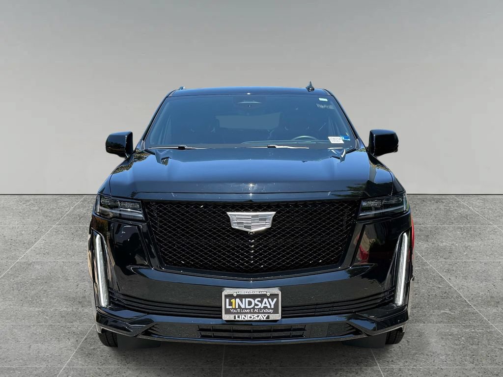 Used 2024 Cadillac Escalade ESV Sport w/ LPO, ONYX Package AWD/4WD image 8