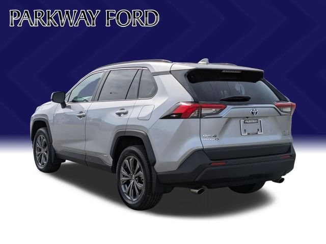 Used 2024 Toyota RAV4 XLE Premium w/ Weather Package image 7