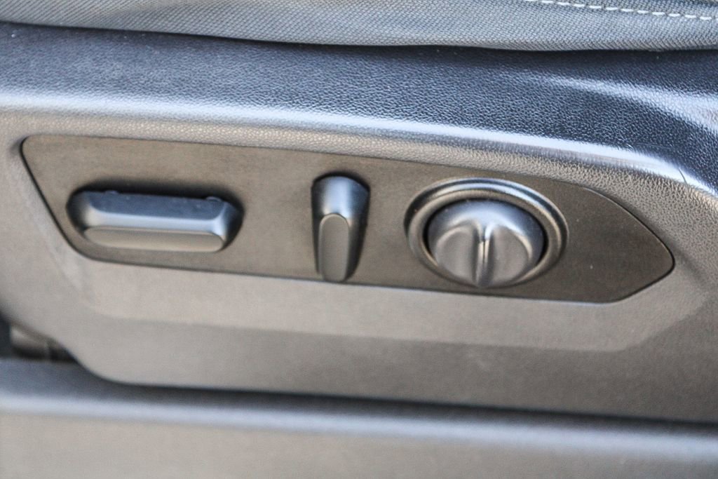 Used 2021 Chevrolet Silverado 1500 RST image 21