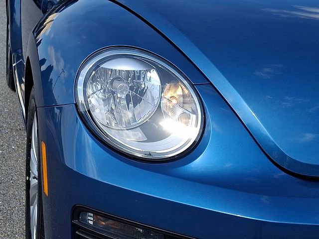 Used 2019 Volkswagen Beetle 2.0T S image 9