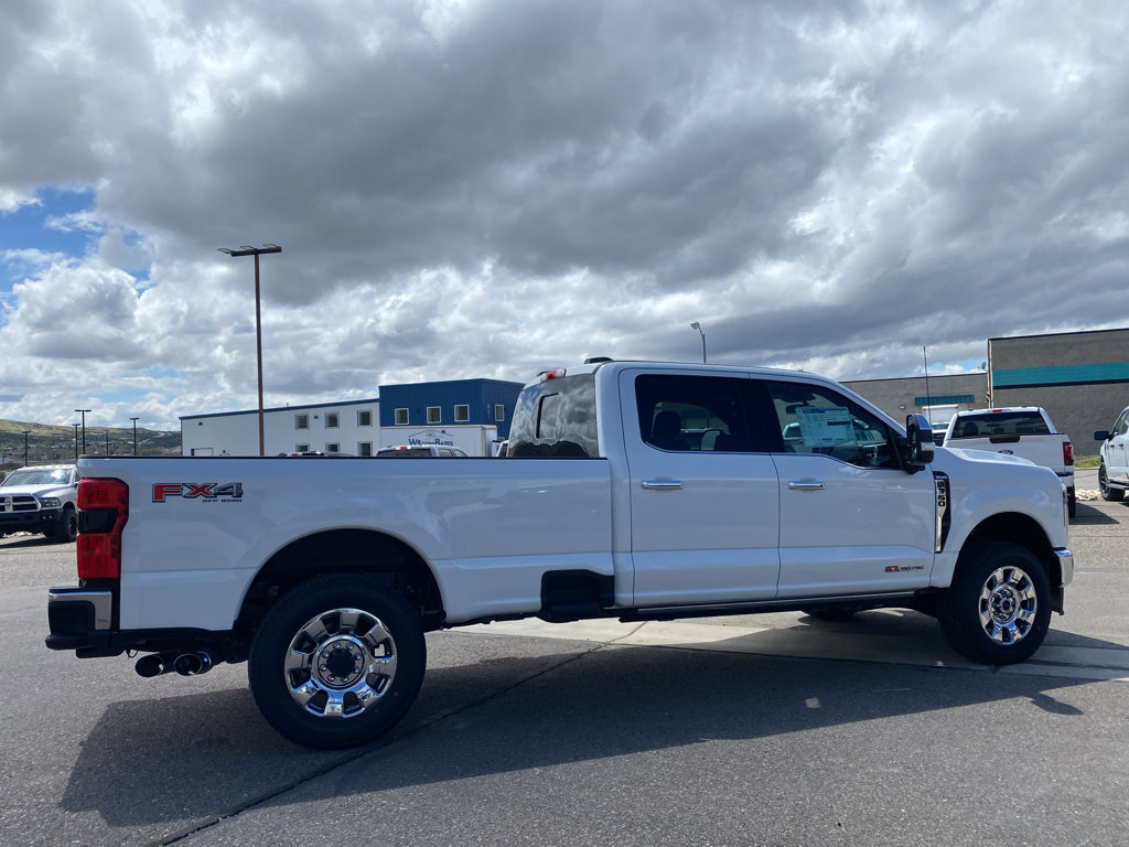 New 2025 Ford F350 King Ranch w/ Chrome Package image 18