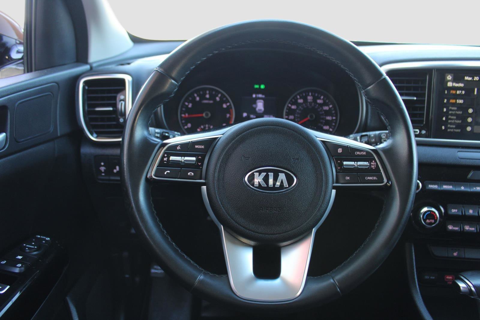 Used 2021 Kia Sportage EX image 25