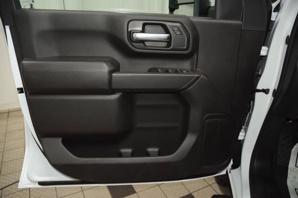 New 2026 Chevrolet Silverado 2500 Custom w/ Custom Value Package AWD/4WD image 48