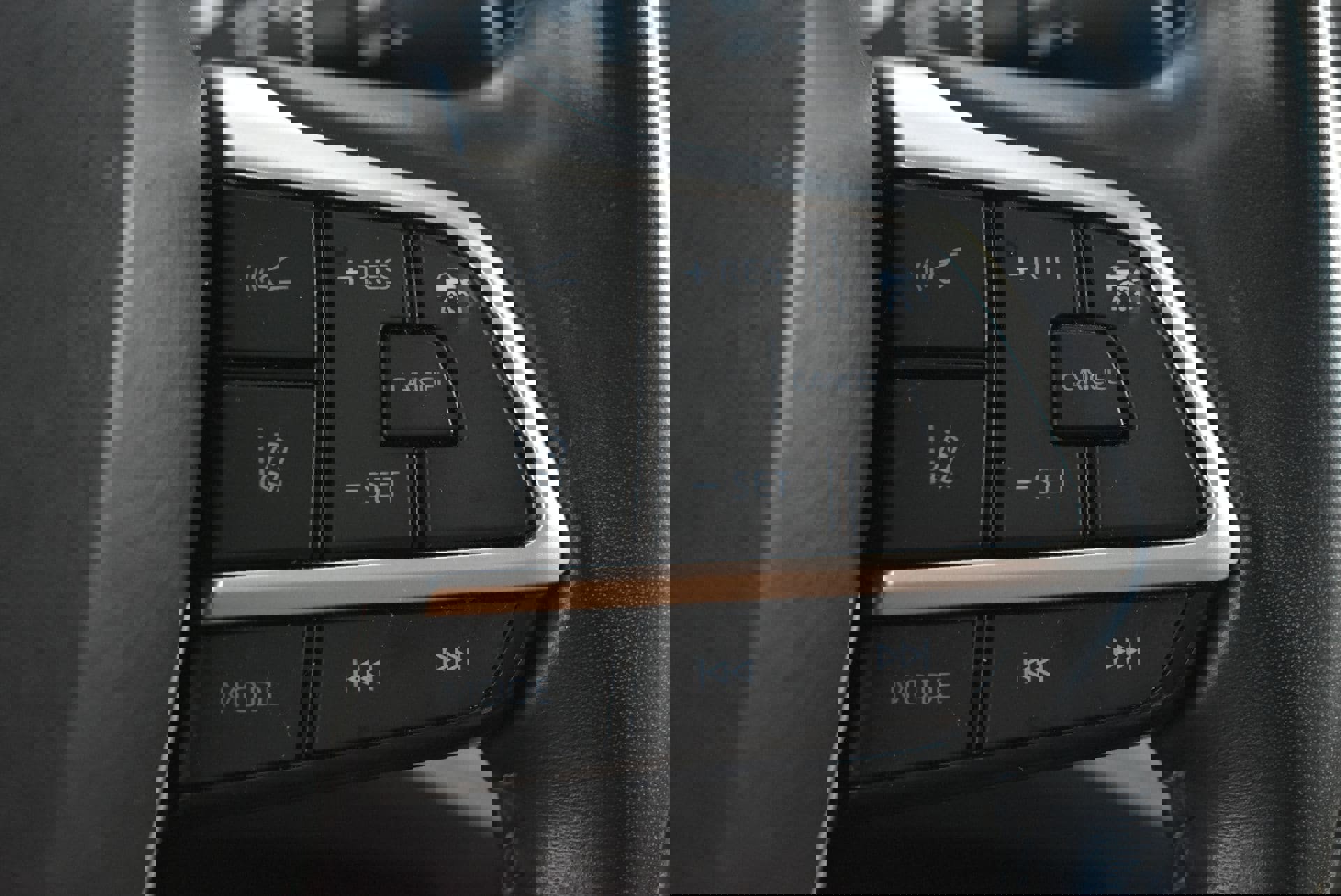 Used 2023 Toyota Highlander XLE image 21