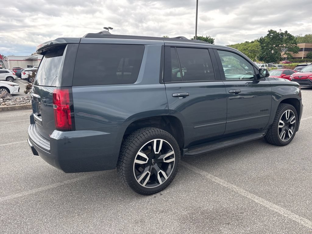 Used 2020 Chevrolet Tahoe Premier w/ RST Edition AWD/4WD image 3