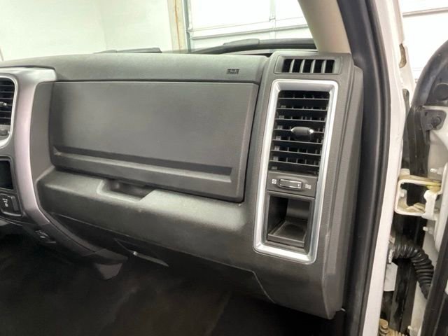 Used 2022 RAM 1500 Classic SLT w/ Electronics Convenience Group image 11