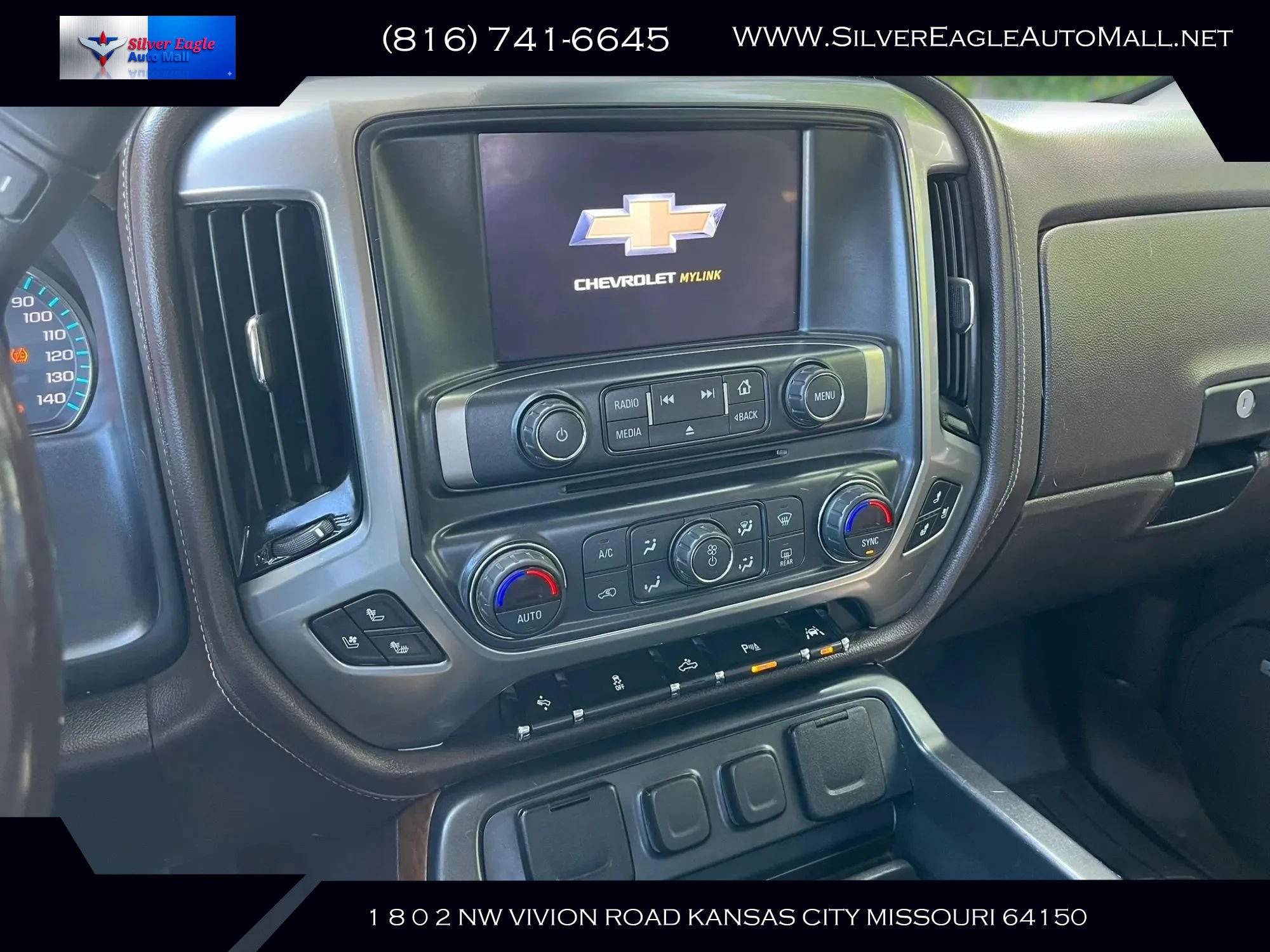 Used 2018 Chevrolet Silverado 1500 LTZ w/ Sport Package AWD/4WD image 12