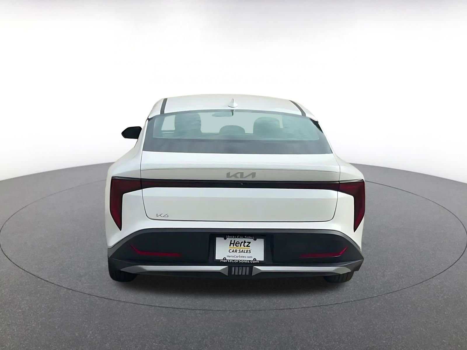 Used 2025 Kia K4 LXS image 12