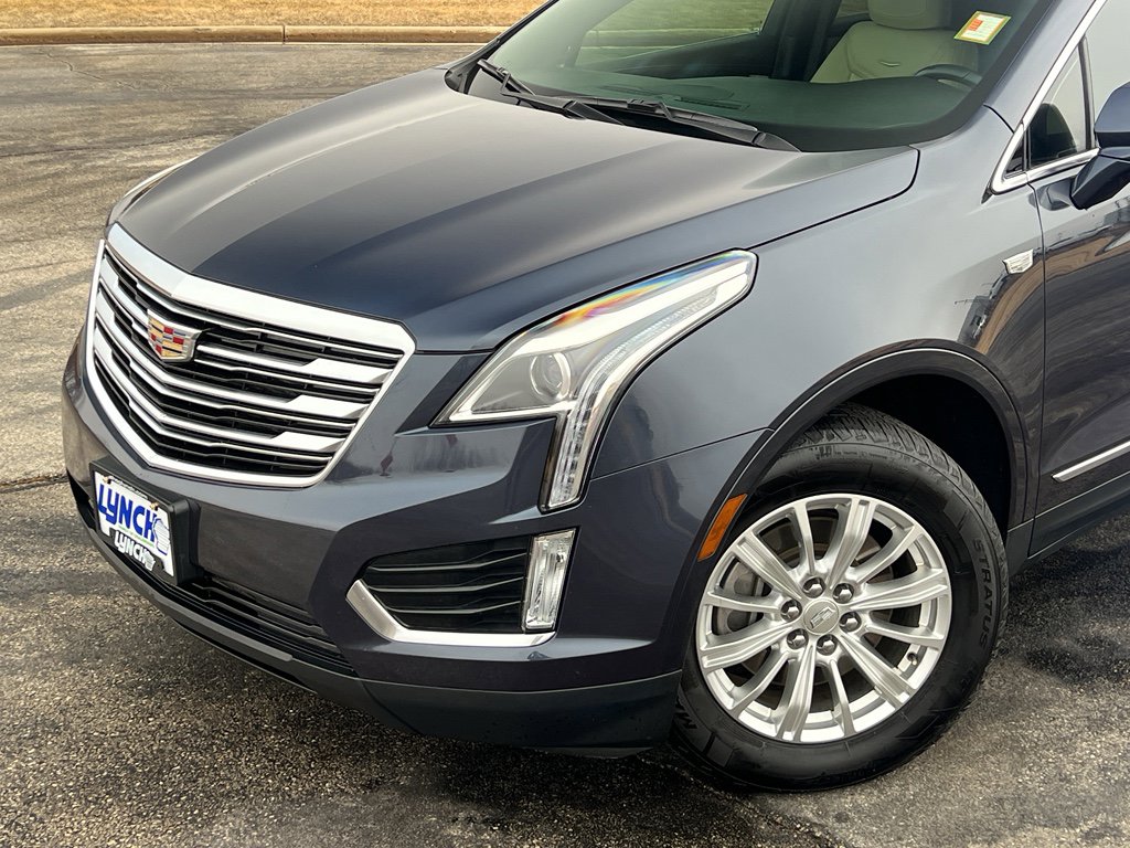 Used 2019 Cadillac XT5 AWD image 9