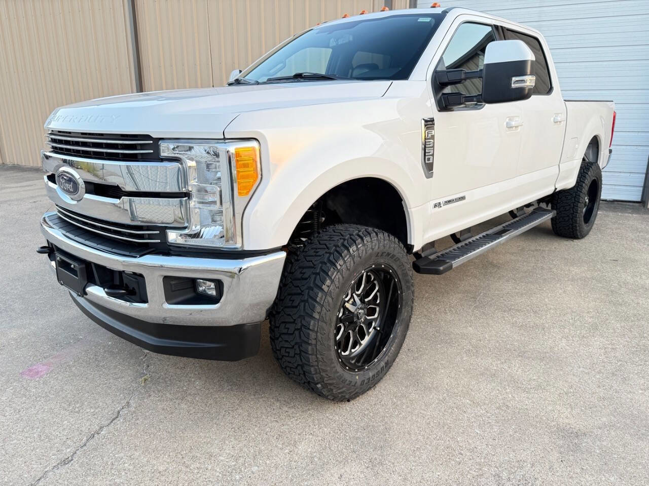 Used 2017 Ford F350 Lariat w/ Lariat Value Package image 10