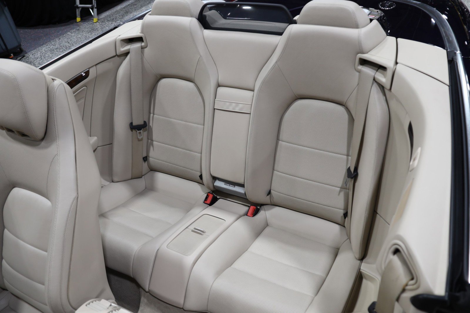 Used 2015 Mercedes-Benz E 400 Cabriolet w/ Premium 1 Package image 38