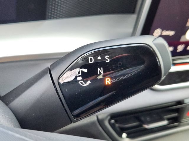 New 2026 Volkswagen Tiguan SE AWD/4WD image 19