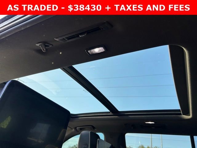 Used 2021 Chevrolet Tahoe Premier w/ Premium Package RWD image 20