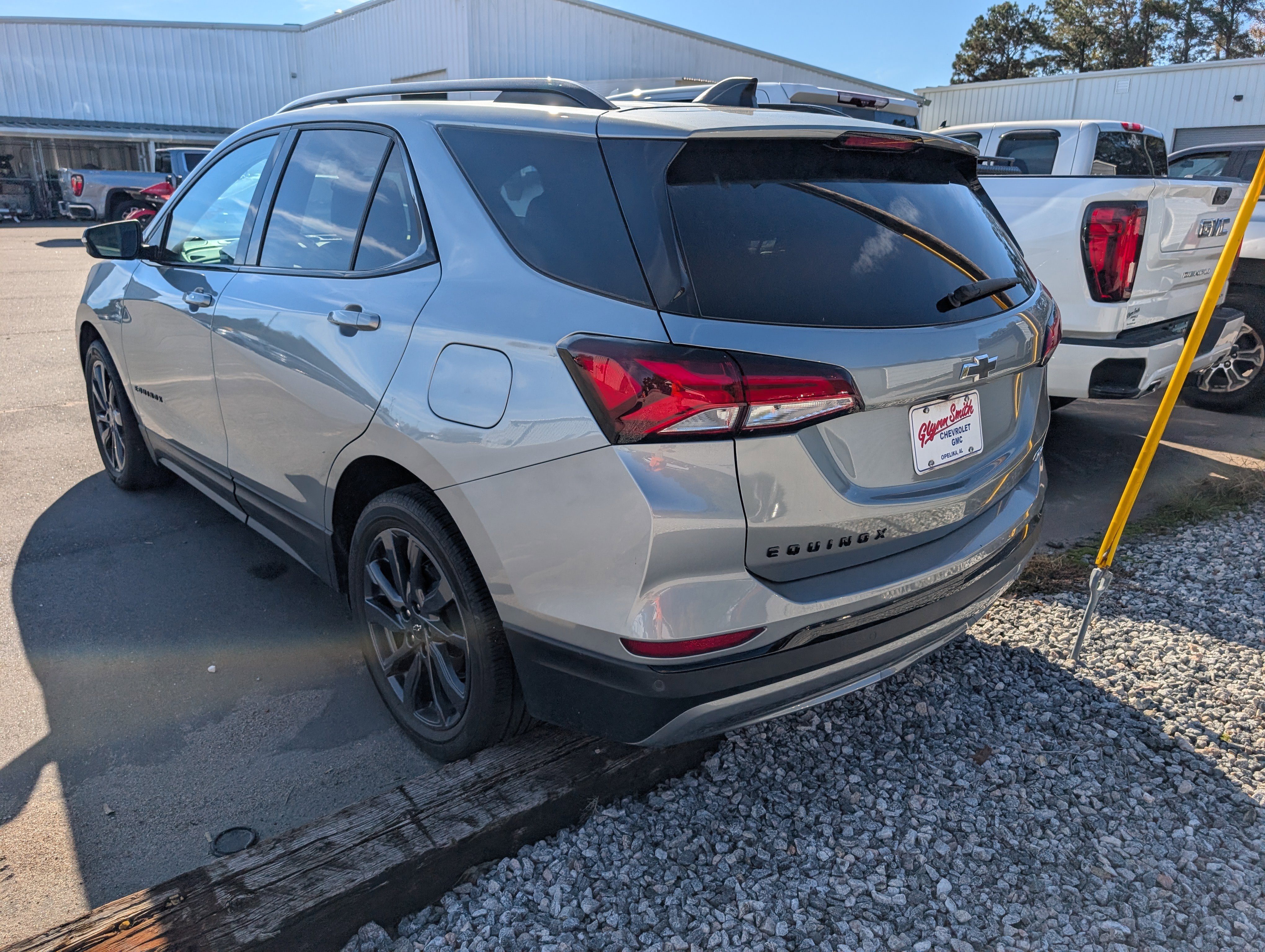 Used 2024 Chevrolet Equinox RS image 4