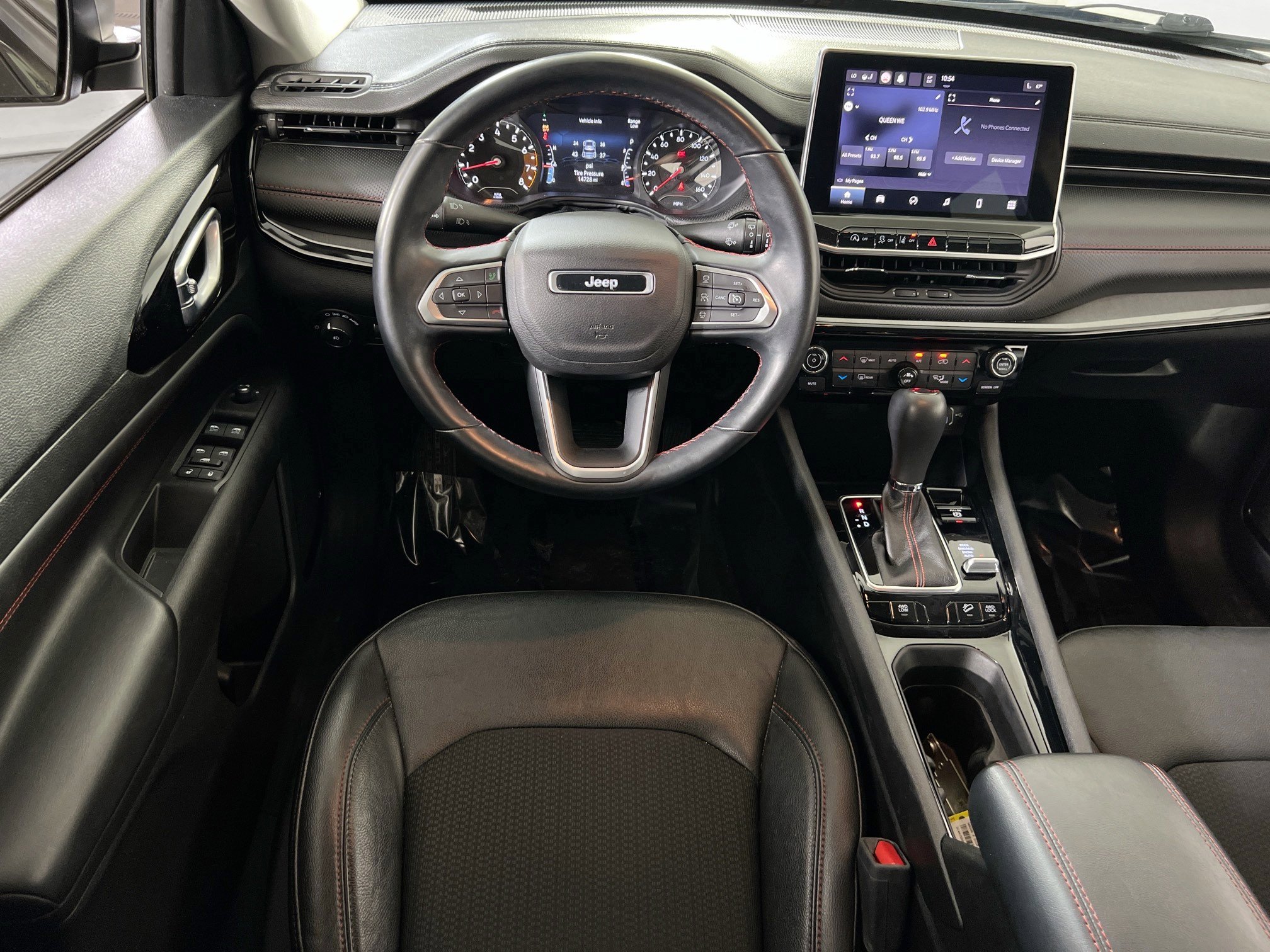 Used 2022 Jeep Compass Trailhawk w/ Trailhawk Convenience Group image 21