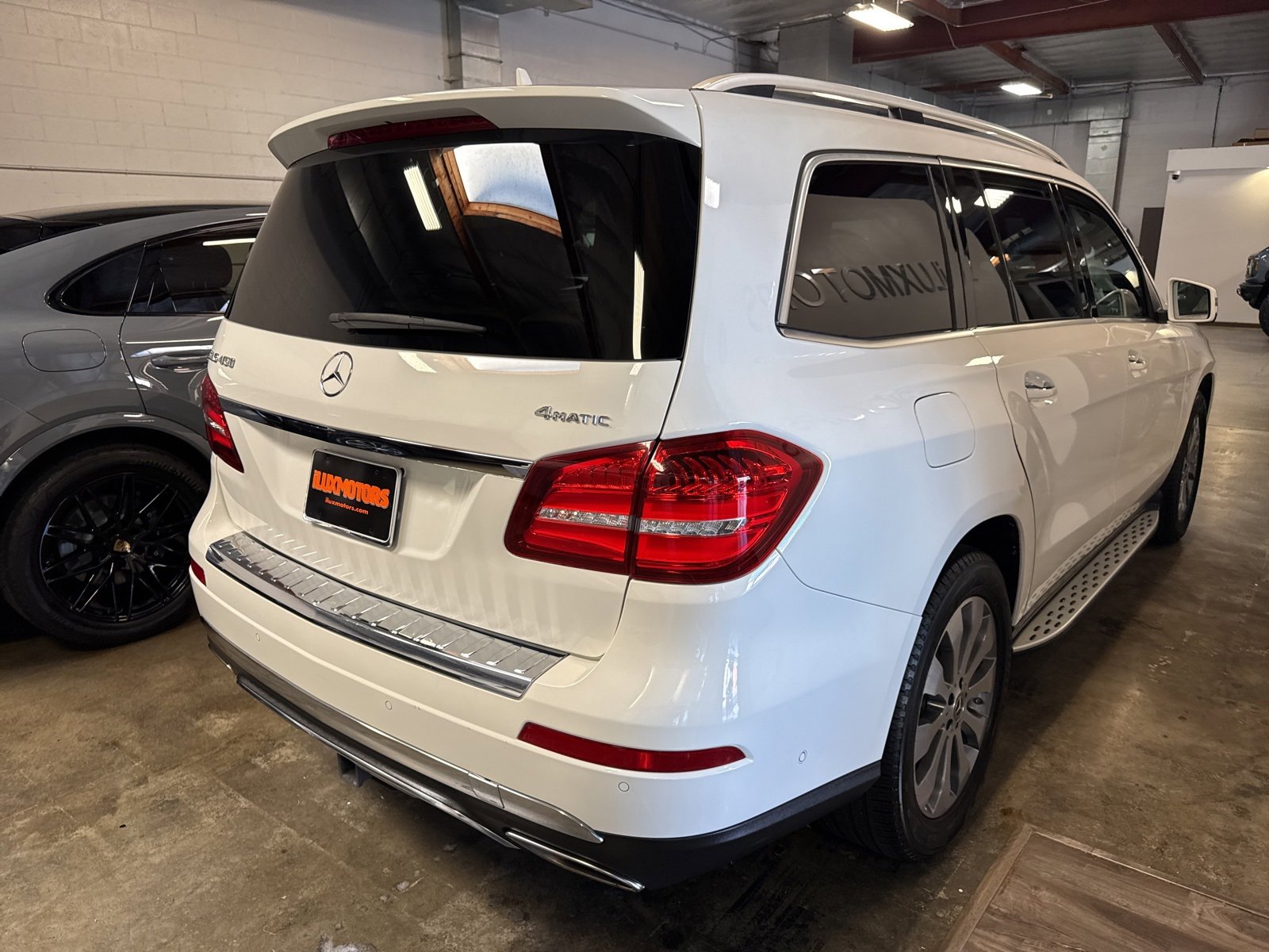 Used 2018 Mercedes-Benz GLS 450 4MATIC image 20