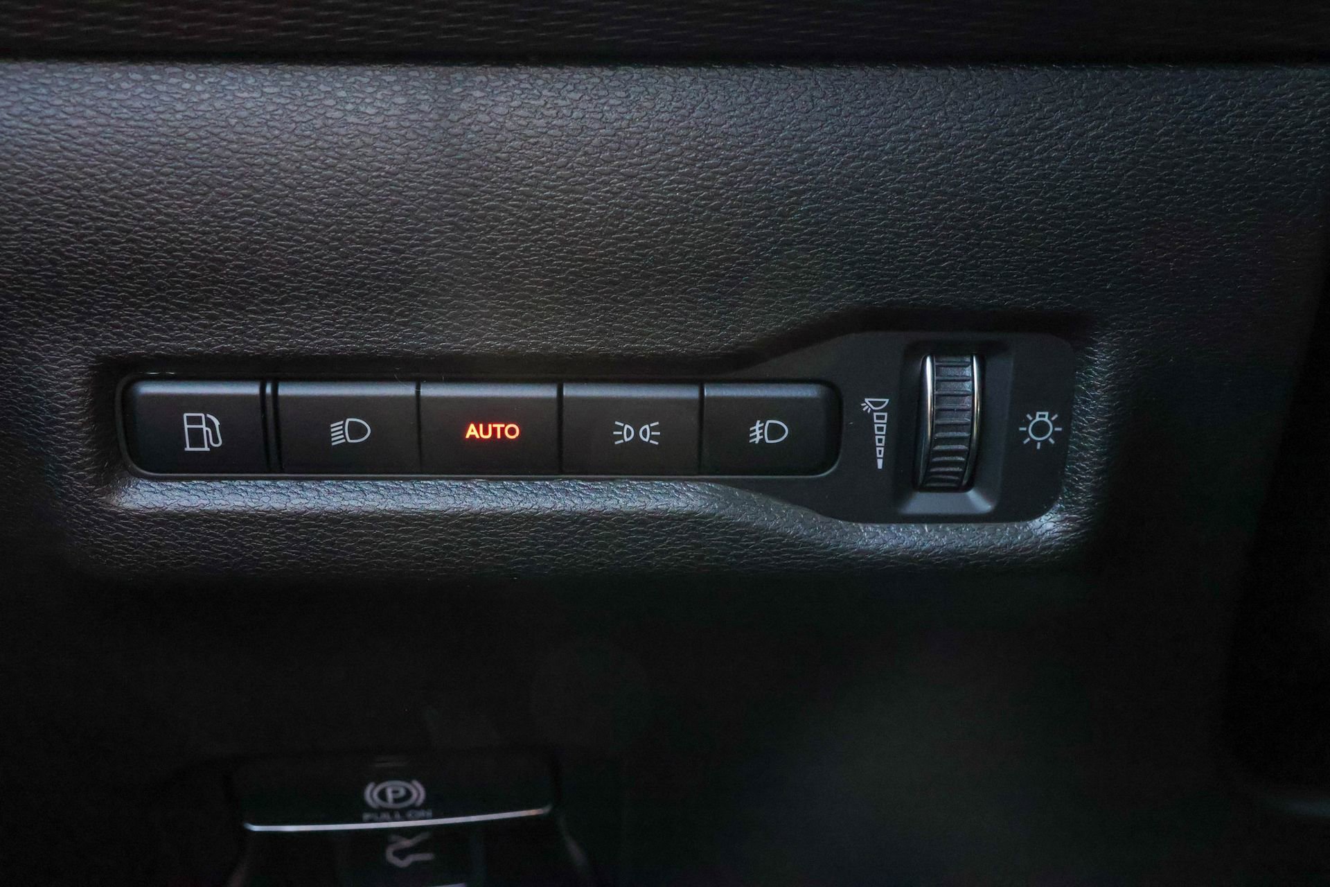 New 2026 Jeep Cherokee Overland w/ Advanced Pro Tech Group image 32