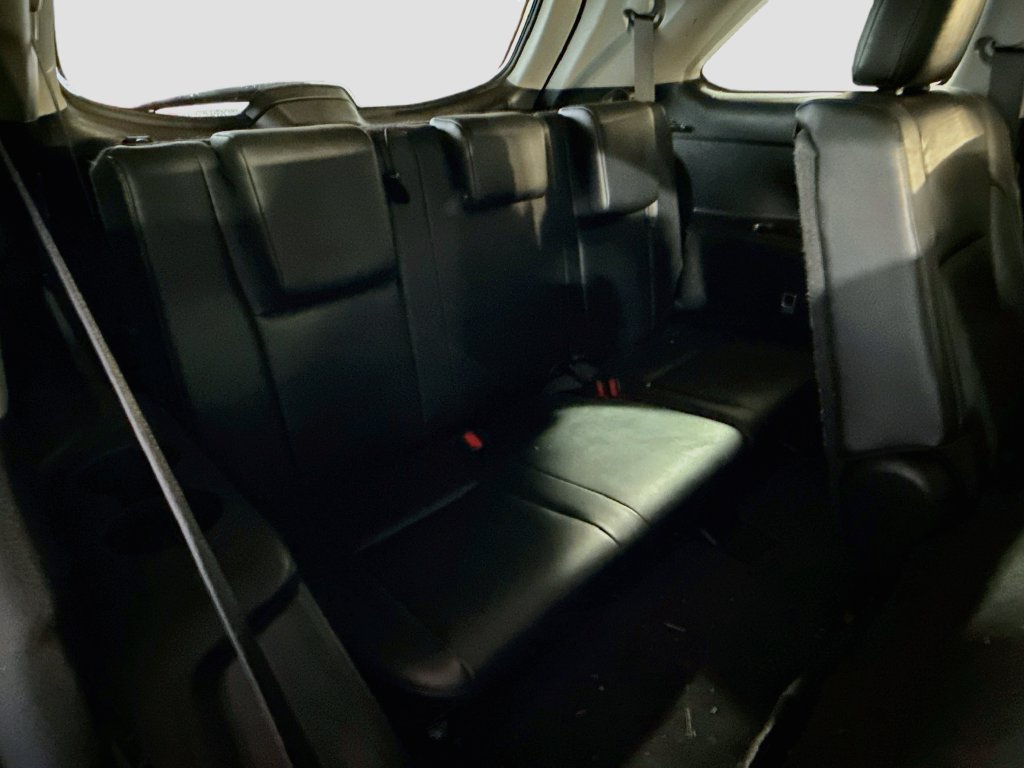 Used 2019 Toyota Highlander XLE FWD image 31