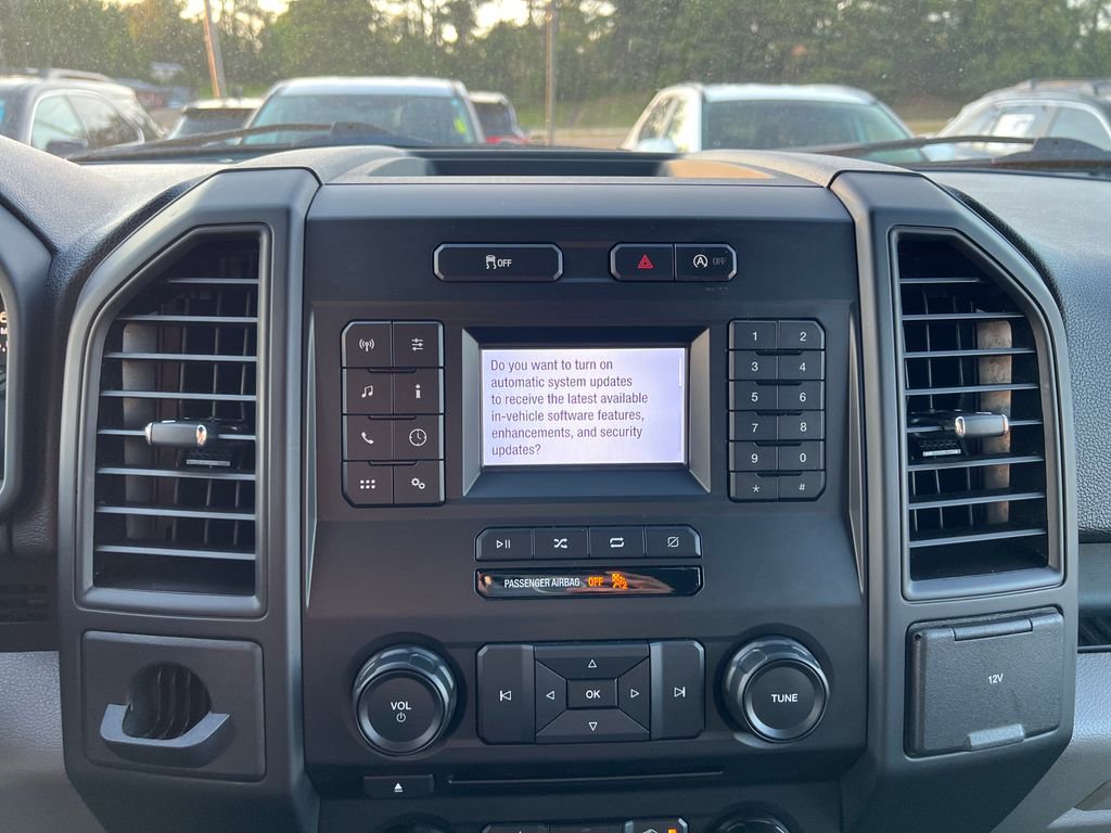 Used 2018 Ford F150 XL w/ Equipment Group 101A Mid RWD image 21