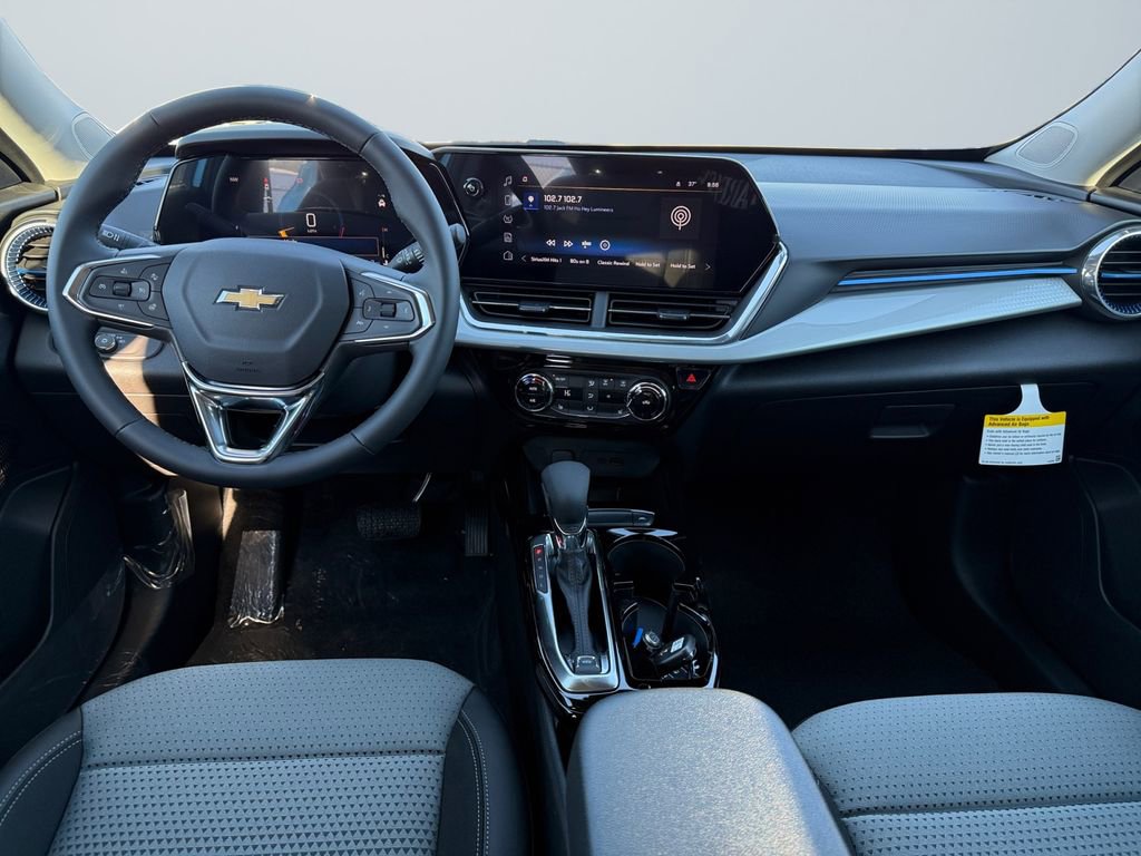 New 2026 Chevrolet Trax LT w/ Sunroof Package image 10