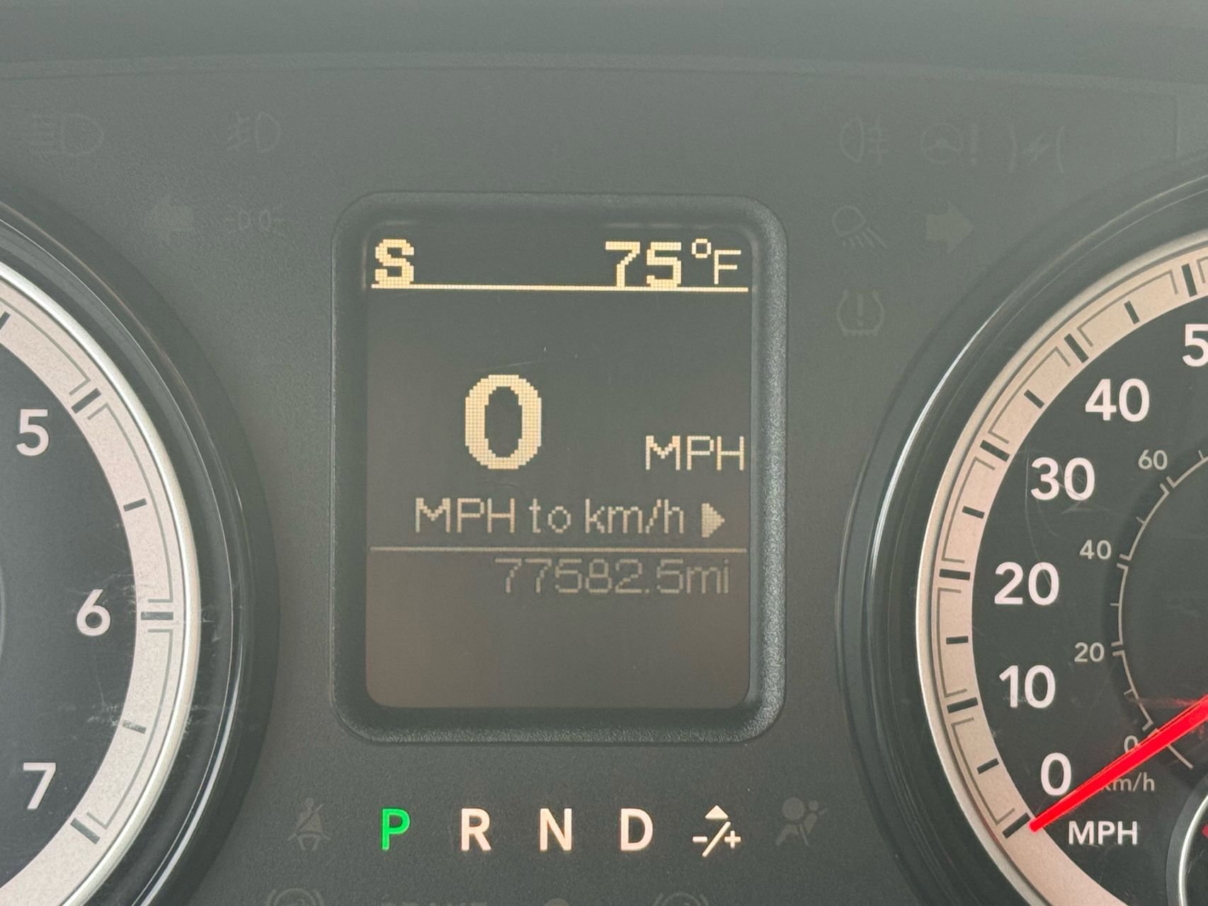 Used 2018 RAM 2500 Tradesman w/ Chrome Appearance Group AWD/4WD image 5