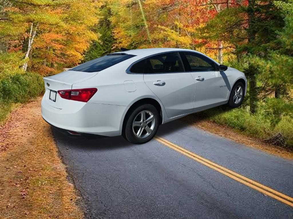 Used 2022 Chevrolet Malibu LS FWD image 8
