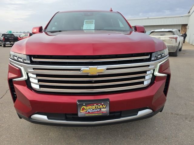 Used 2024 Chevrolet Suburban High Country image 8