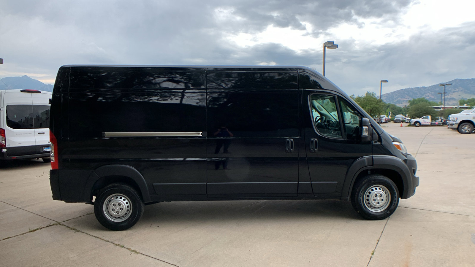 New 2025 RAM ProMaster 2500 w/ Convenience Group image 6