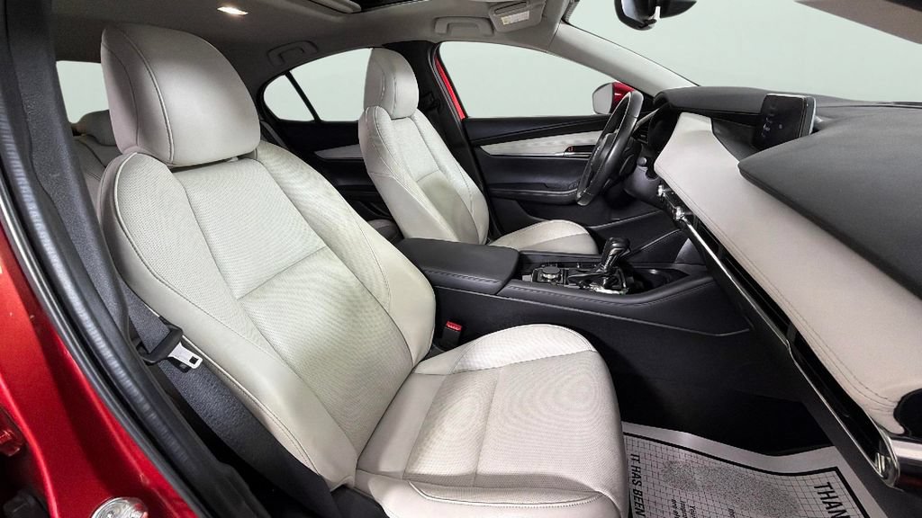 Used 2021 MAZDA MAZDA3 s FWD image 35