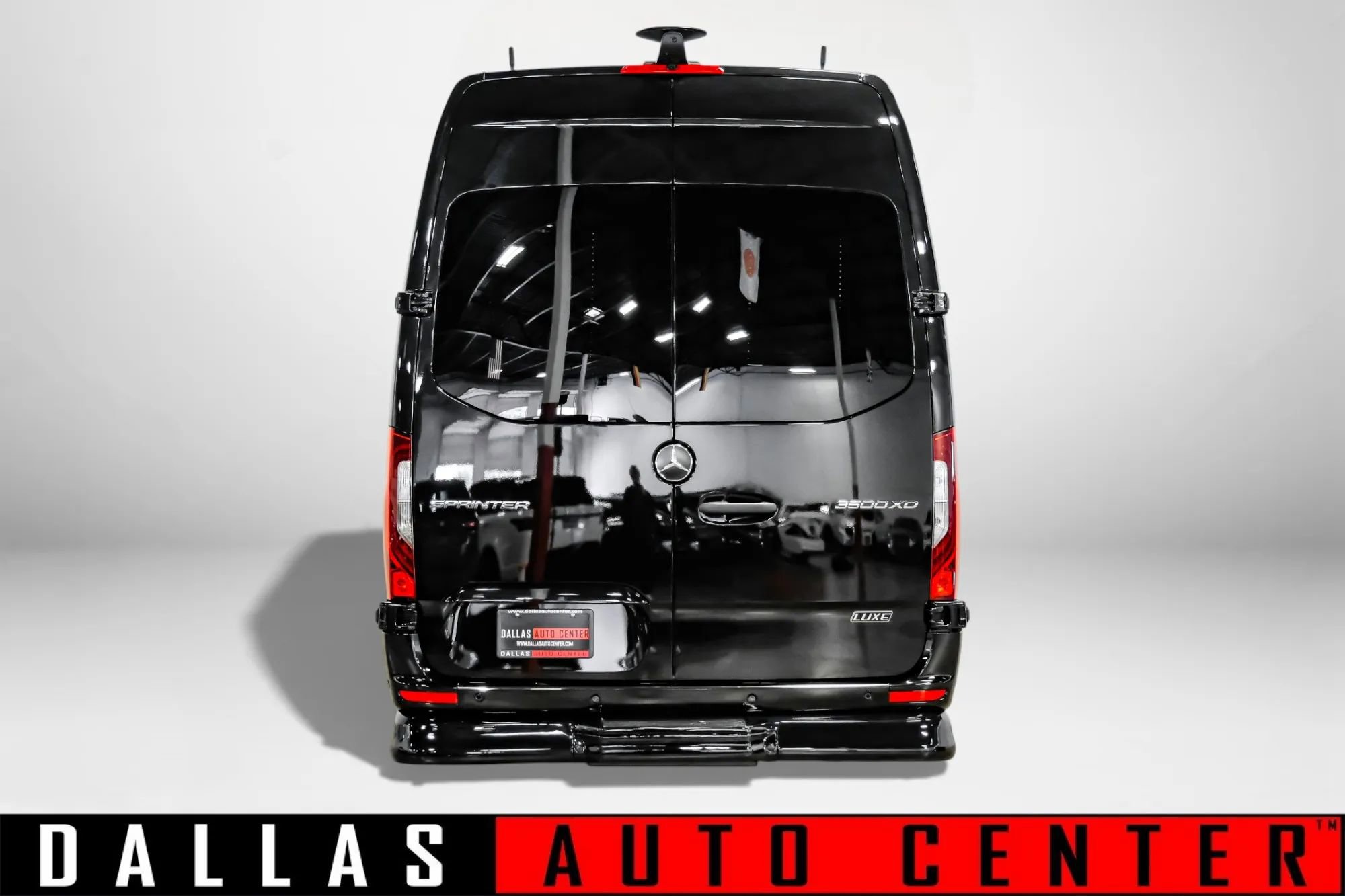 Used 2024 Mercedes-Benz Sprinter 3500 image 5