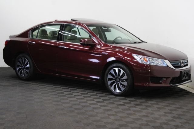Used 2015 Honda Accord Touring image 1