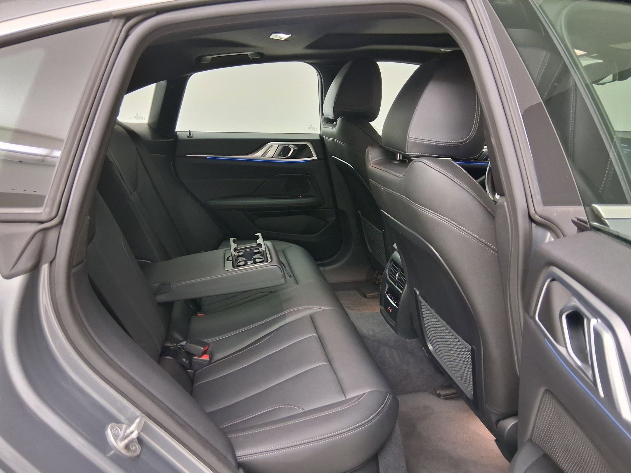 Certified 2024 BMW i4 eDrive35 w/ Premium Package RWD image 30