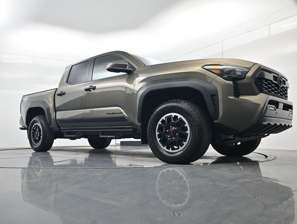 Used 2024 Toyota Tacoma TRD Off-Road w/ TRD Off Road Premium Package AWD/4WD image 49