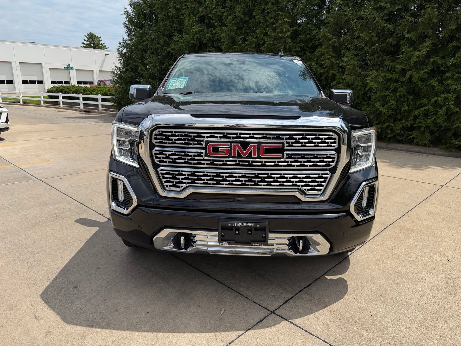 Used 2022 GMC Sierra 1500 Denali w/ Denali Premium Package AWD/4WD image 6