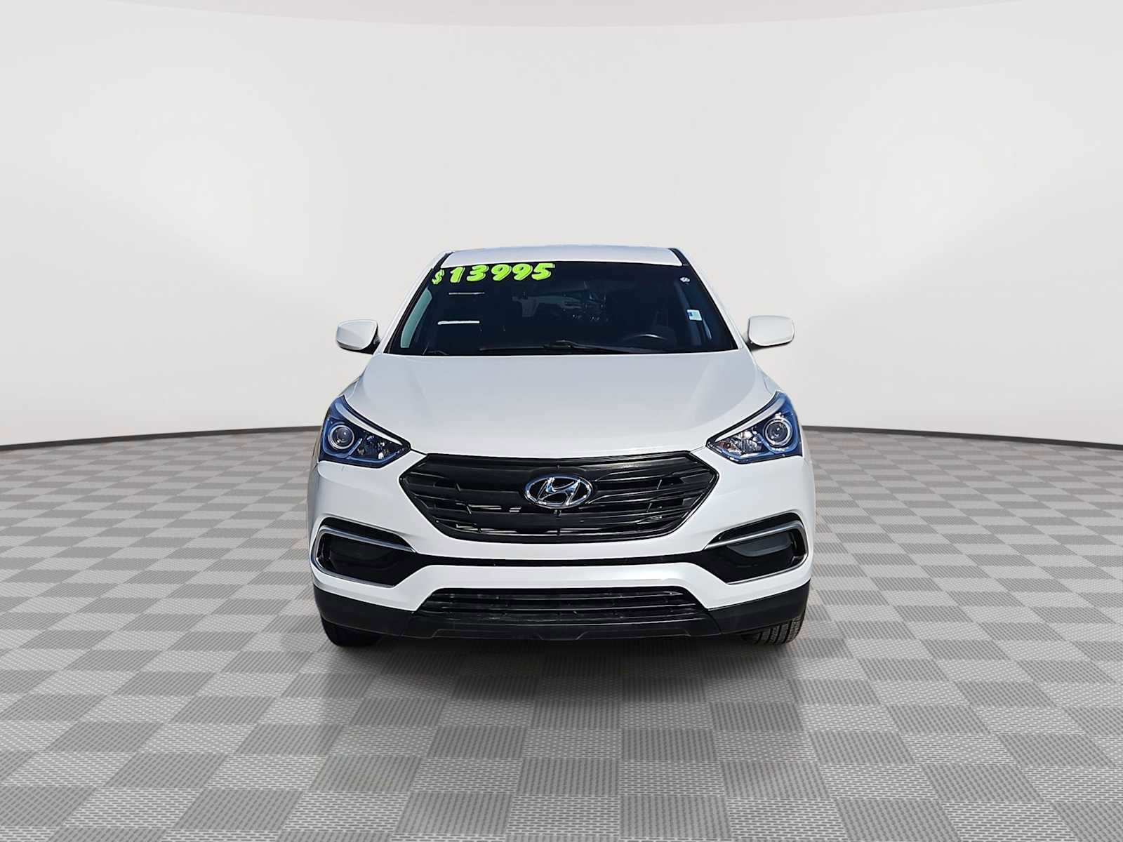 Used 2017 Hyundai Santa Fe Sport image 3