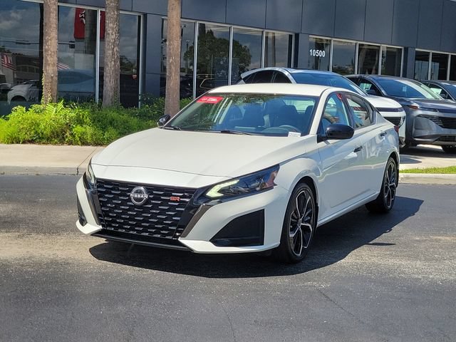 Used 2023 Nissan Altima 2.5 SR FWD image 27
