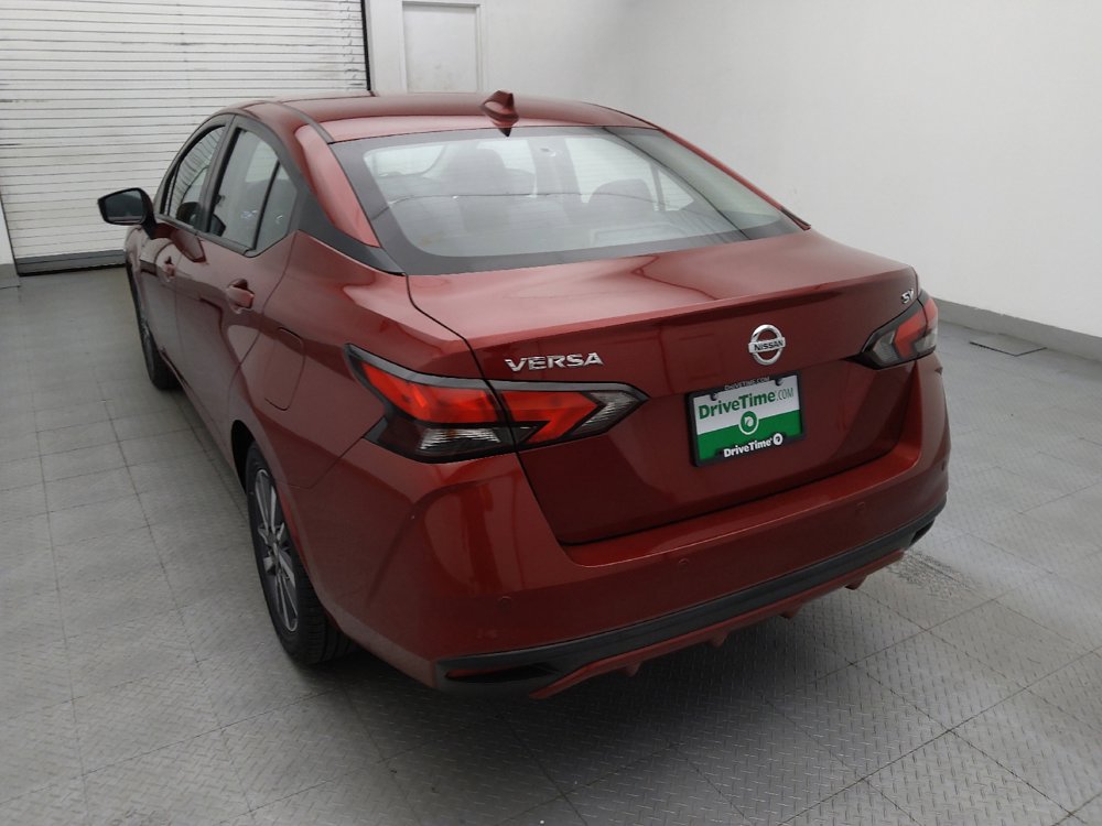 Used 2021 Nissan Versa SV FWD image 5