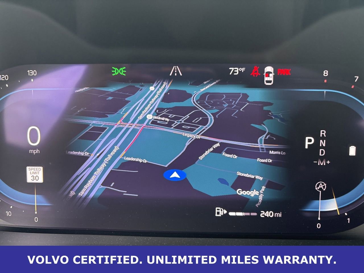 Certified 2023 Volvo XC40 B5 Plus w/ Climate Package image 25