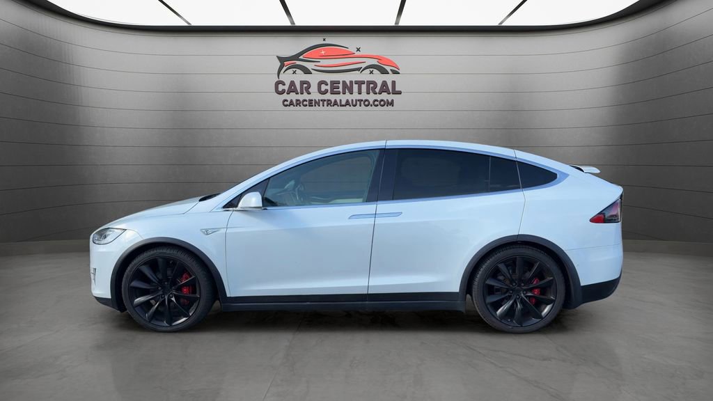 Used 2016 Tesla Model X Performance AWD/4WD image 2