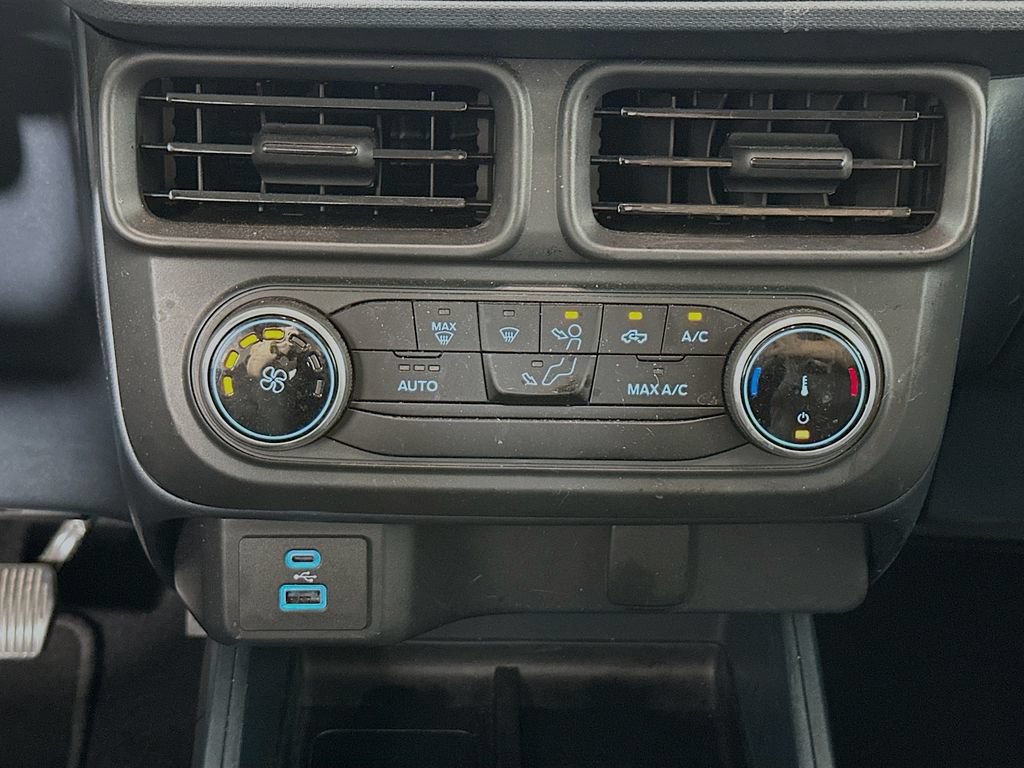 Used 2023 Ford Maverick XL FWD image 14