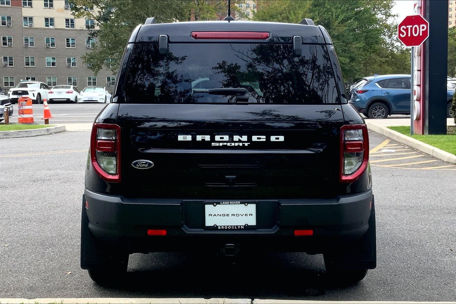 Used 2021 Ford Bronco Sport Big Bend w/ Big Bend Package AWD/4WD image 4