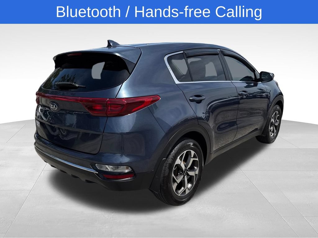 Used 2022 Kia Sportage LX FWD image 2