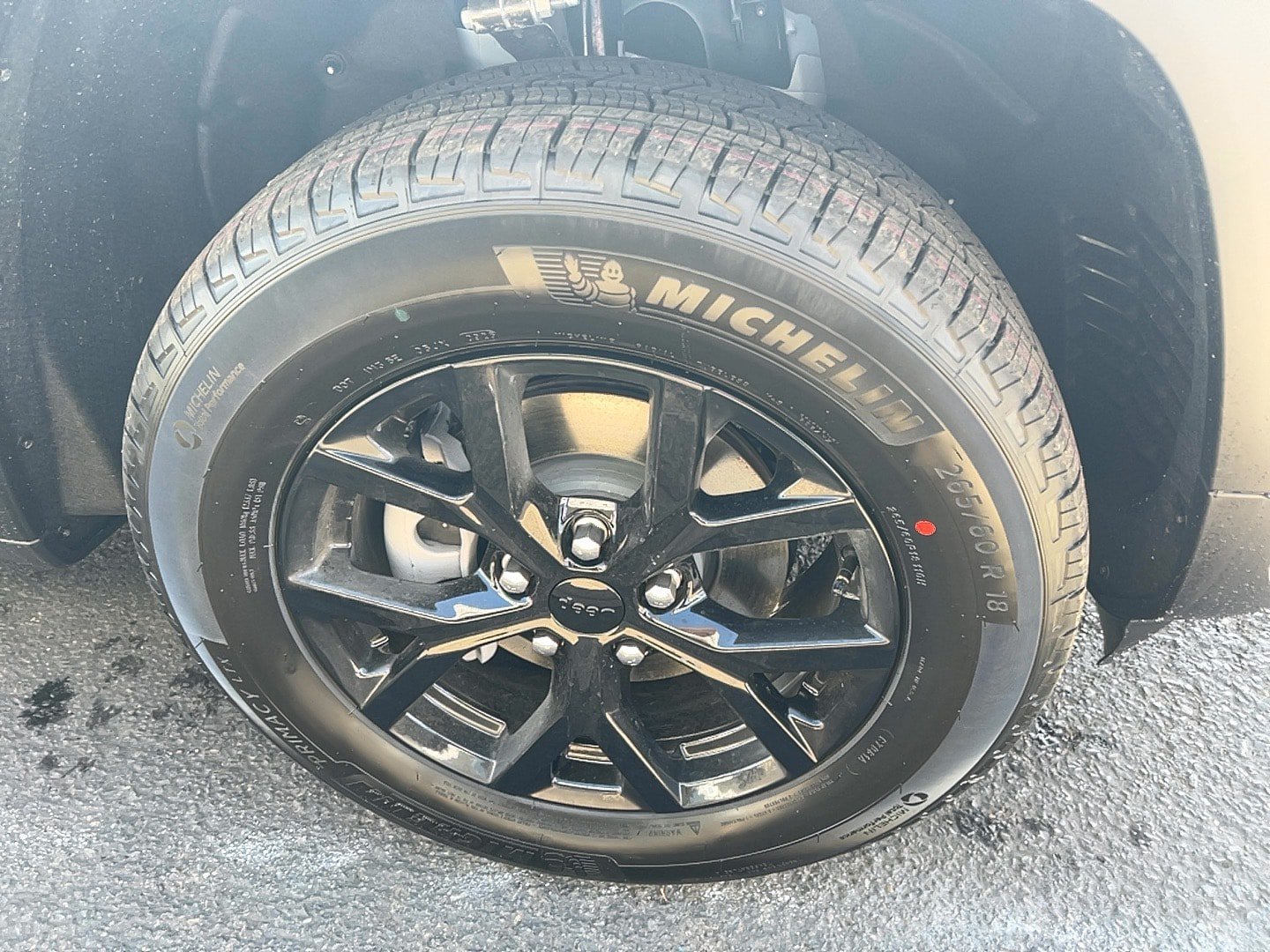 New 2026 Jeep Grand Cherokee Altitude AWD/4WD image 15