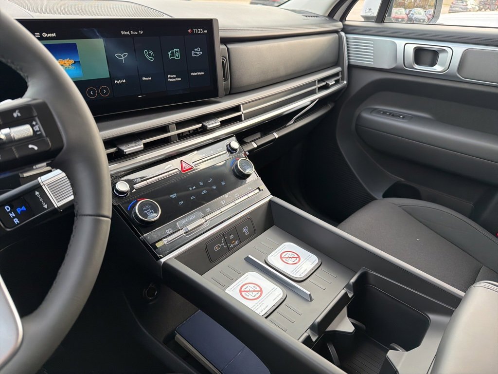 New 2026 Hyundai Santa Fe SE image 32