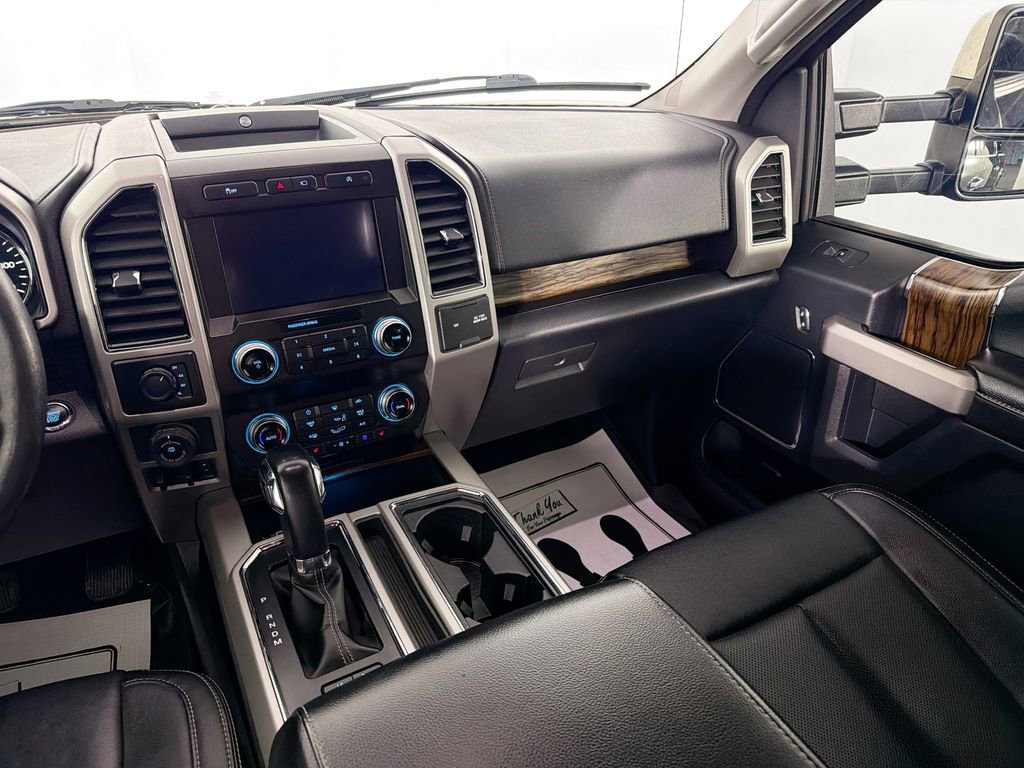 Used 2019 Ford F150 Lariat w/ Equipment Group 502A Luxury image 23