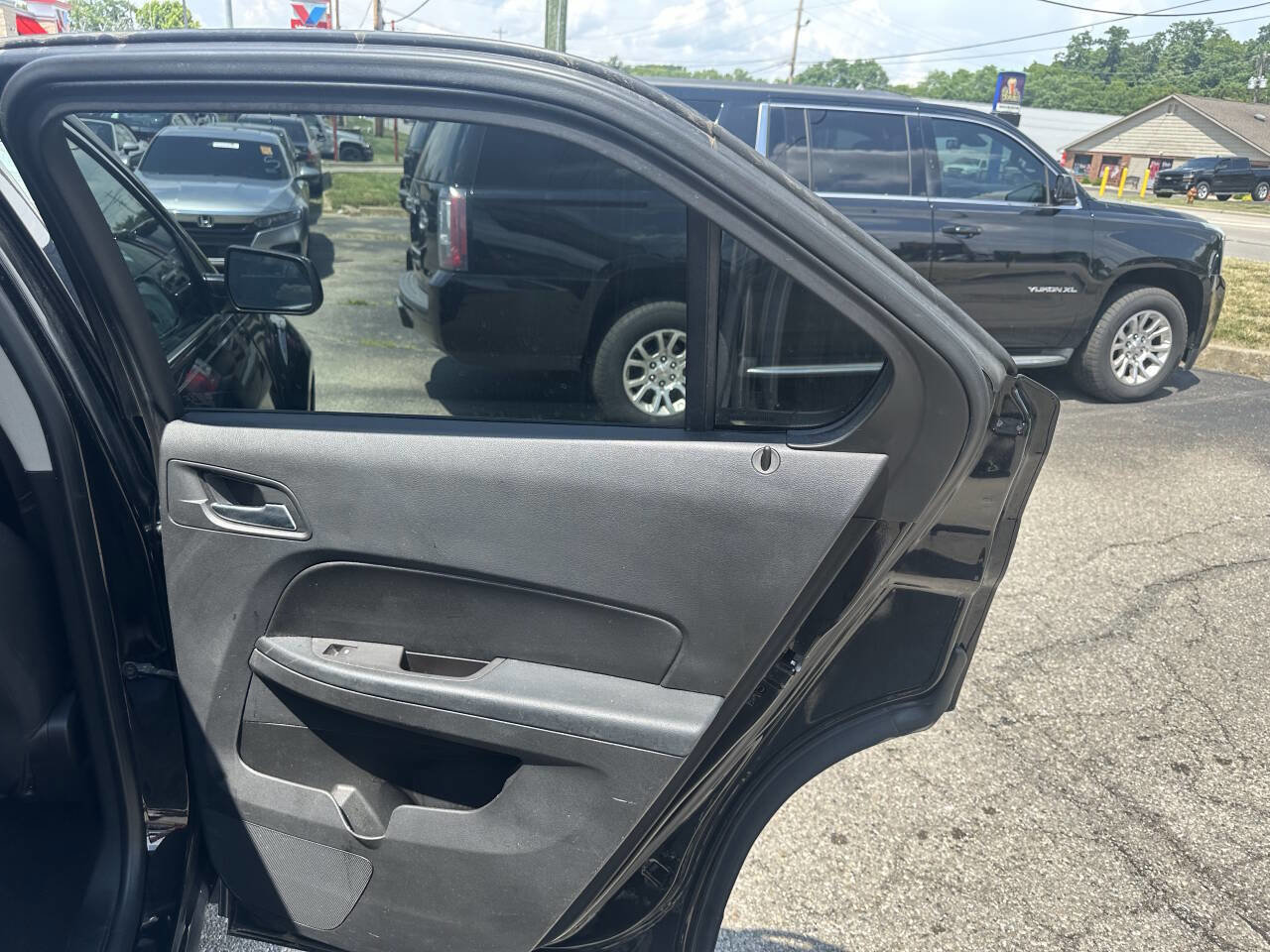 Used 2016 Chevrolet Equinox LT w/ Convenience Package image 18