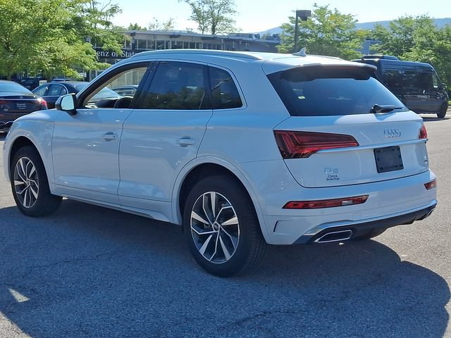 Used 2023 Audi Q5 2.0T Premium w/ Convenience Package AWD/4WD image 6